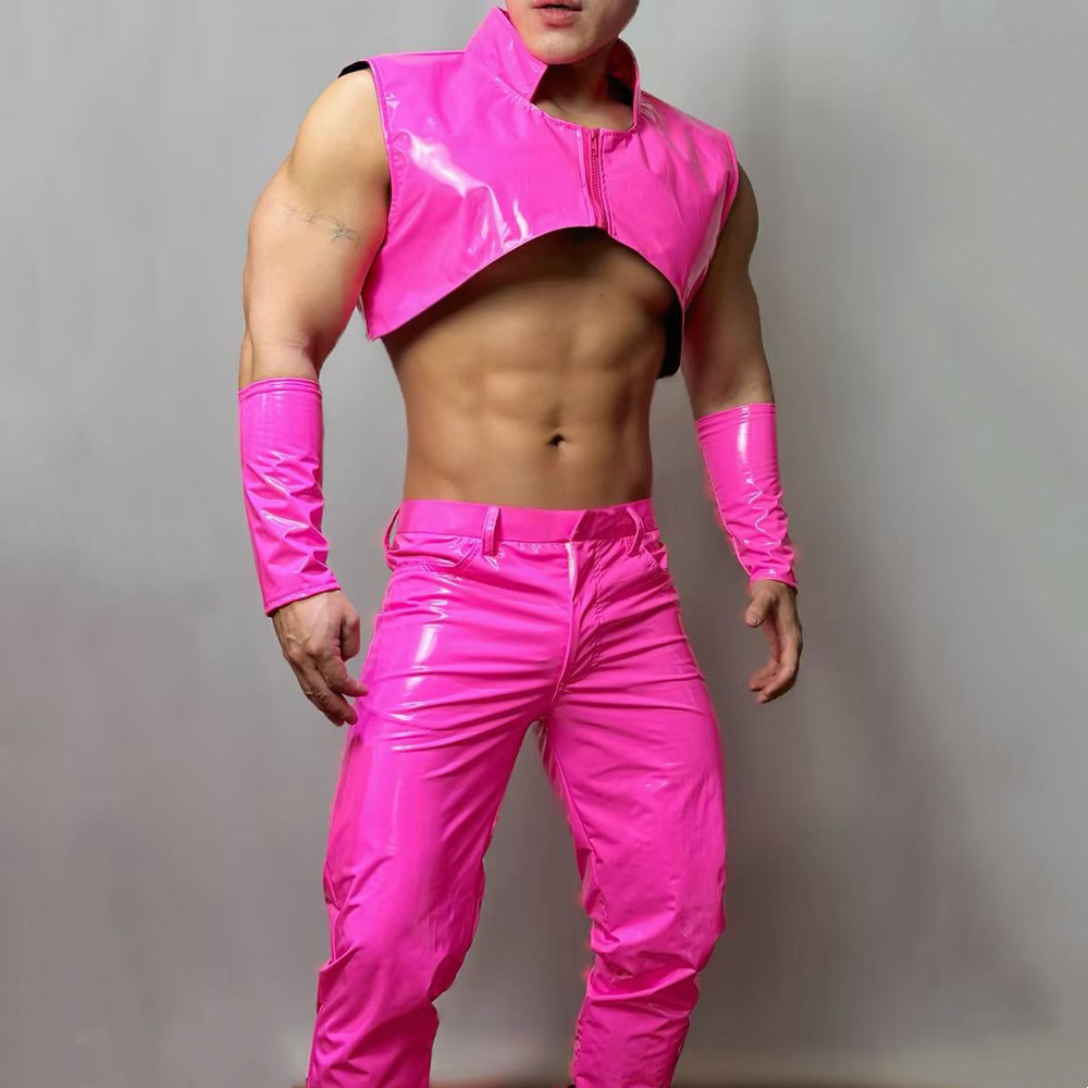 Sexy Fluorescent Pink Leather  - Board Game Yogi 评论和价格
